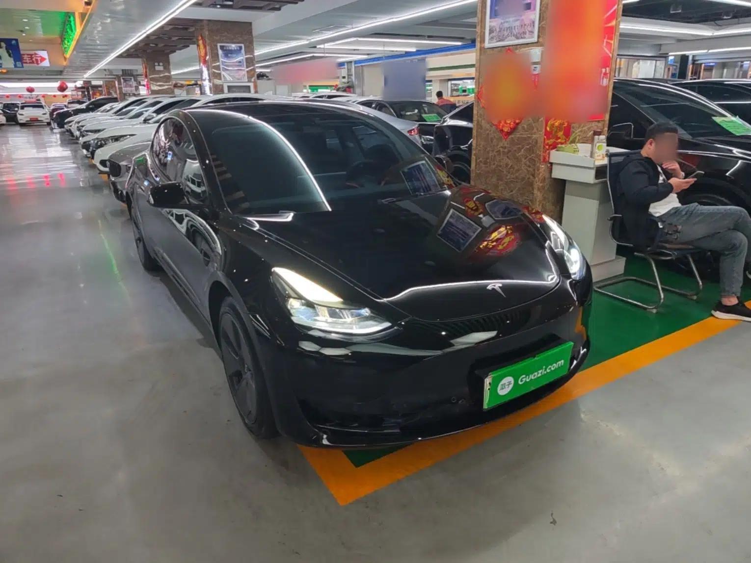 Tesla Model 3 2022 Rear-Wheel-Drive Version — миниатюра 3