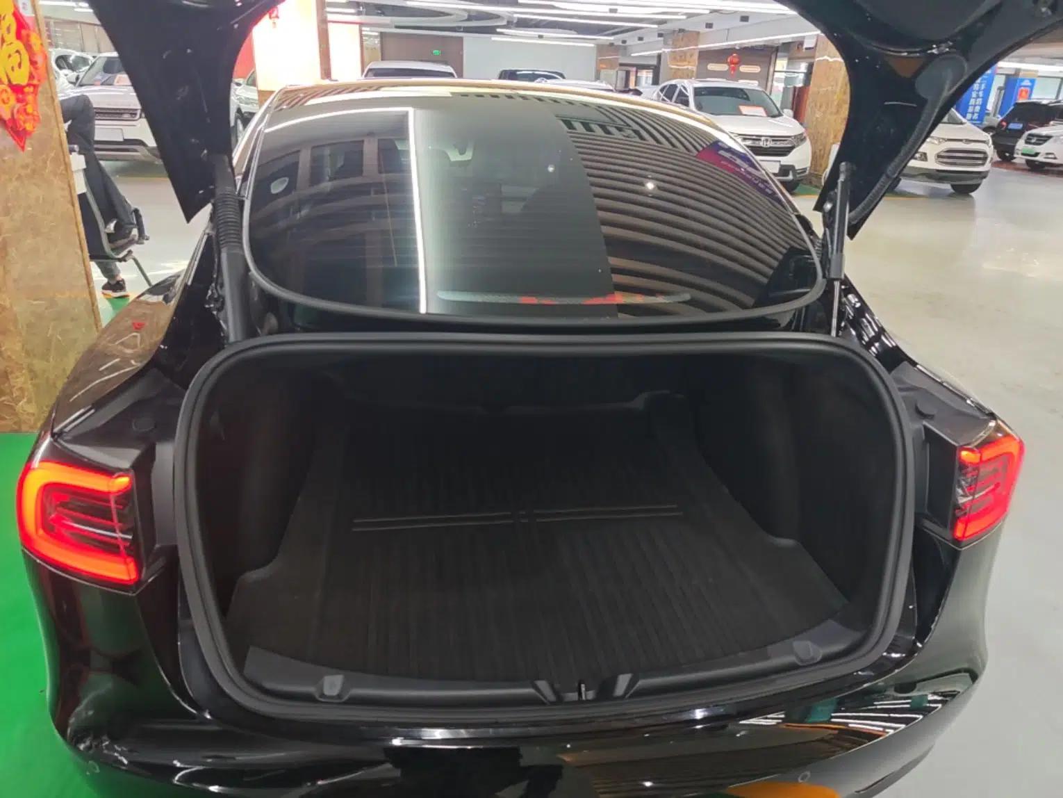 Tesla Model 3 2022 Rear-Wheel-Drive Version — миниатюра 22