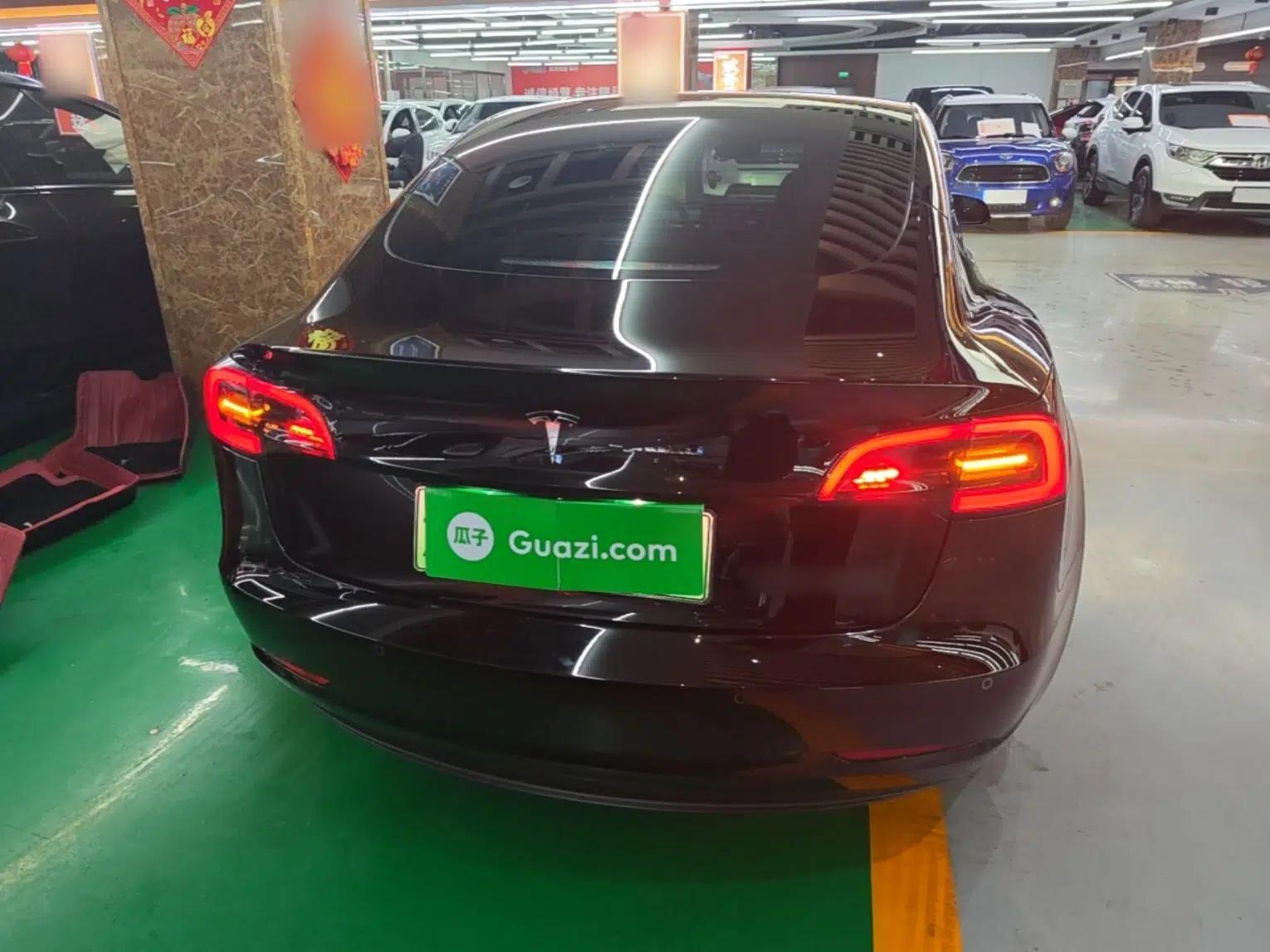 Tesla Model 3 2022 Rear-Wheel-Drive Version — миниатюра 5
