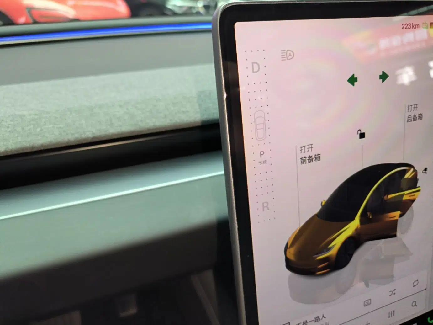 Tesla Model 3 2023 Rear-Wheel-Drive Version — миниатюра 16