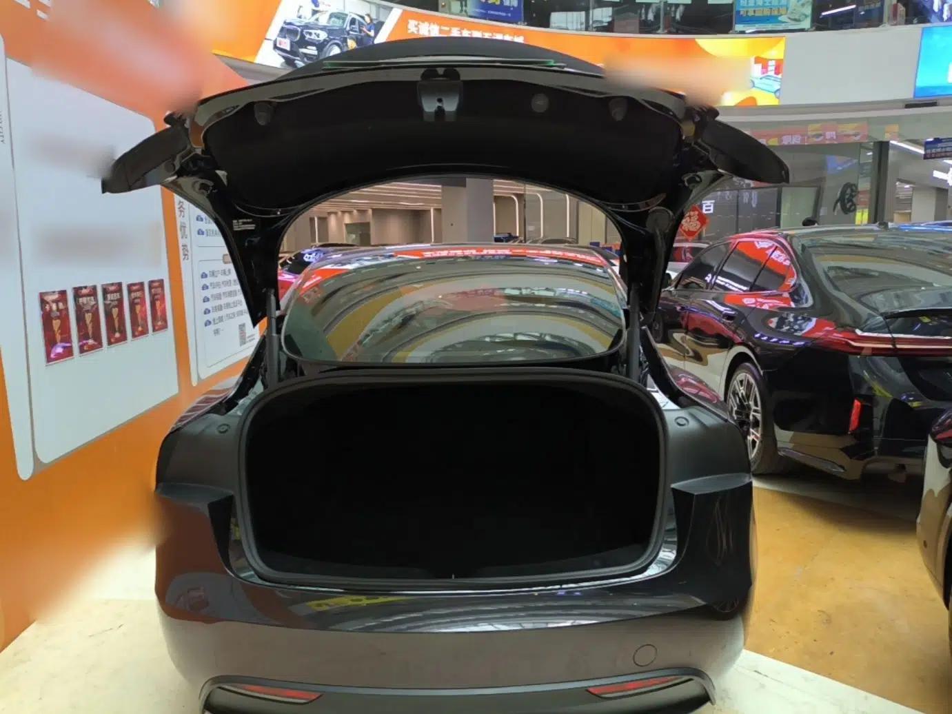Tesla Model 3 2023 Rear-Wheel-Drive Version — миниатюра 21