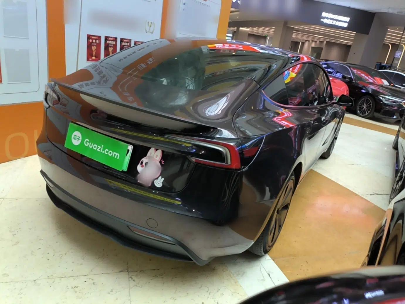 Tesla Model 3 2023 Rear-Wheel-Drive Version — миниатюра 4