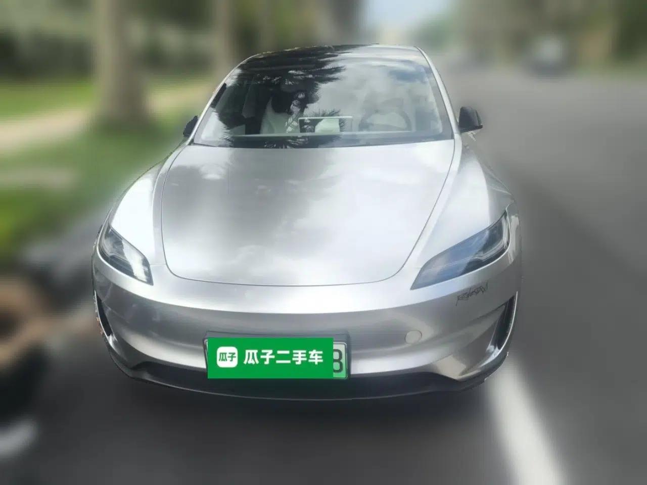 Tesla Model 3 2023 Rear-Wheel-Drive Version — миниатюра 2