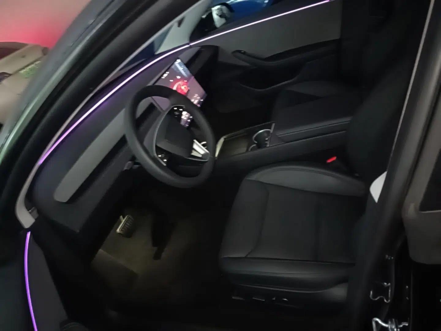 Tesla Model 3 2025 Model Revised Rear-Wheel-Drive Version — миниатюра 18
