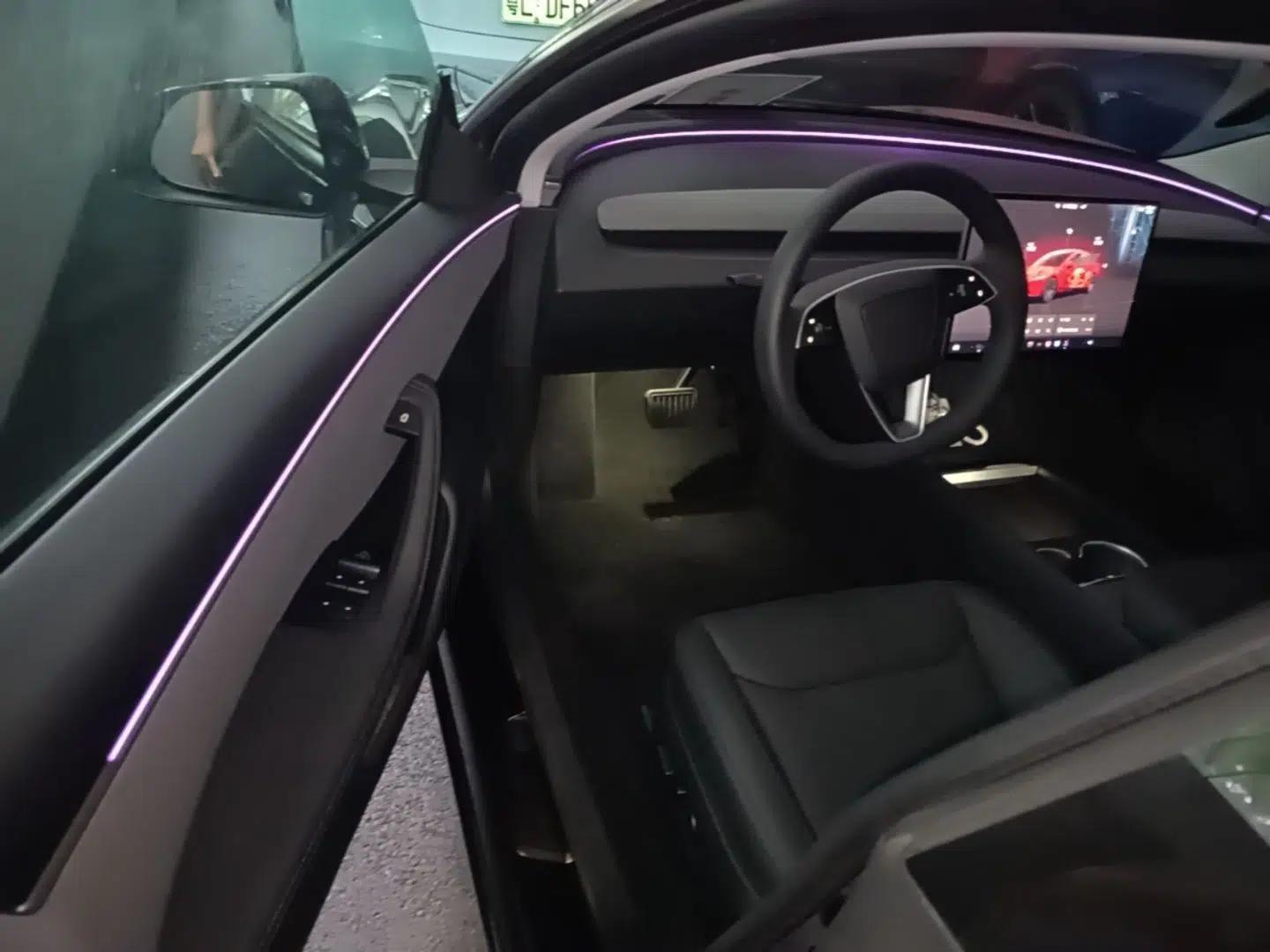 Tesla Model 3 2025 Model Revised Rear-Wheel-Drive Version — миниатюра 19