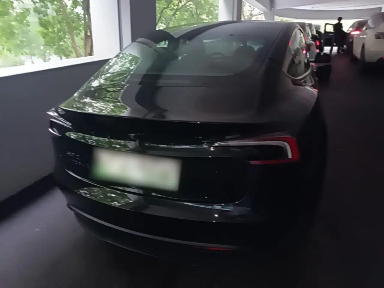 Tesla Model 3 2025 Model Revised Rear-Wheel-Drive Version — миниатюра 5