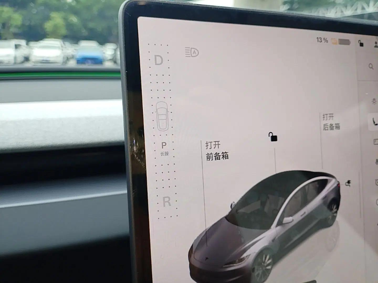 Tesla Model 3 2025 Model Long-Range Rear-Wheel-Drive Version — миниатюра 17