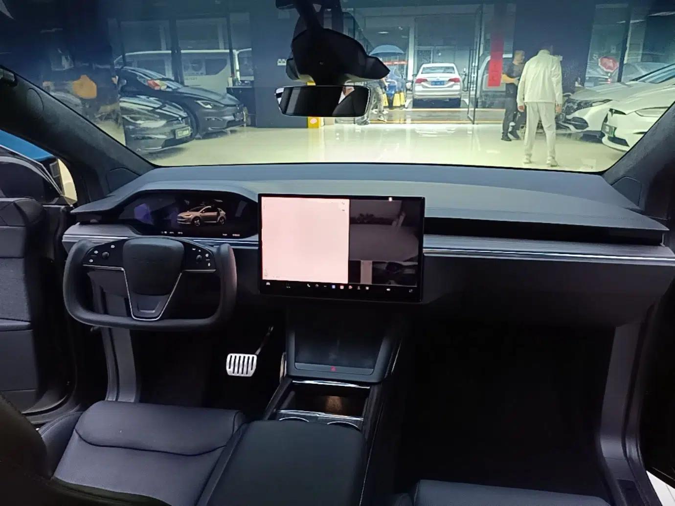 Tesla Model X 2023 Dual-Motor All-Wheel-Drive Version — миниатюра 13