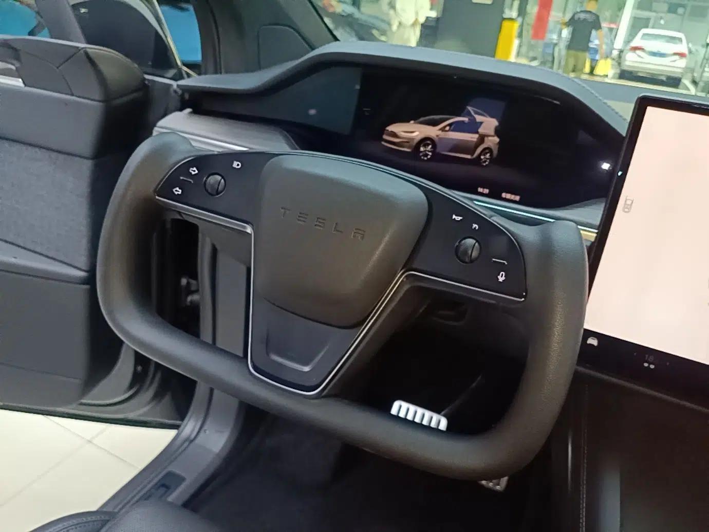 Tesla Model X 2023 Dual-Motor All-Wheel-Drive Version — миниатюра 14