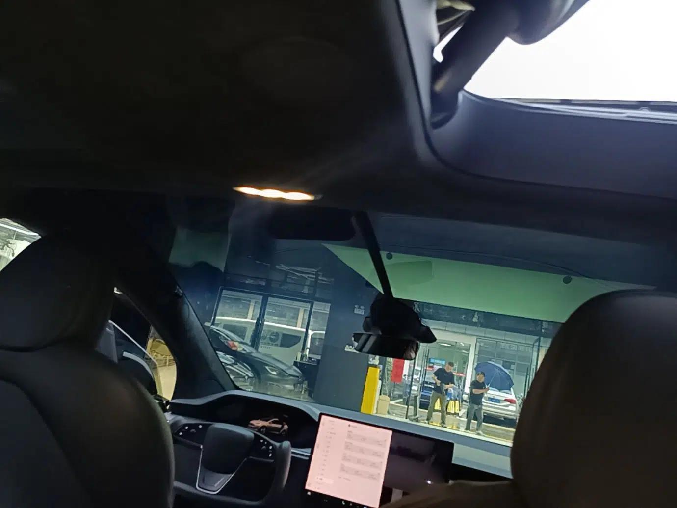 Tesla Model X 2023 Dual-Motor All-Wheel-Drive Version — миниатюра 21