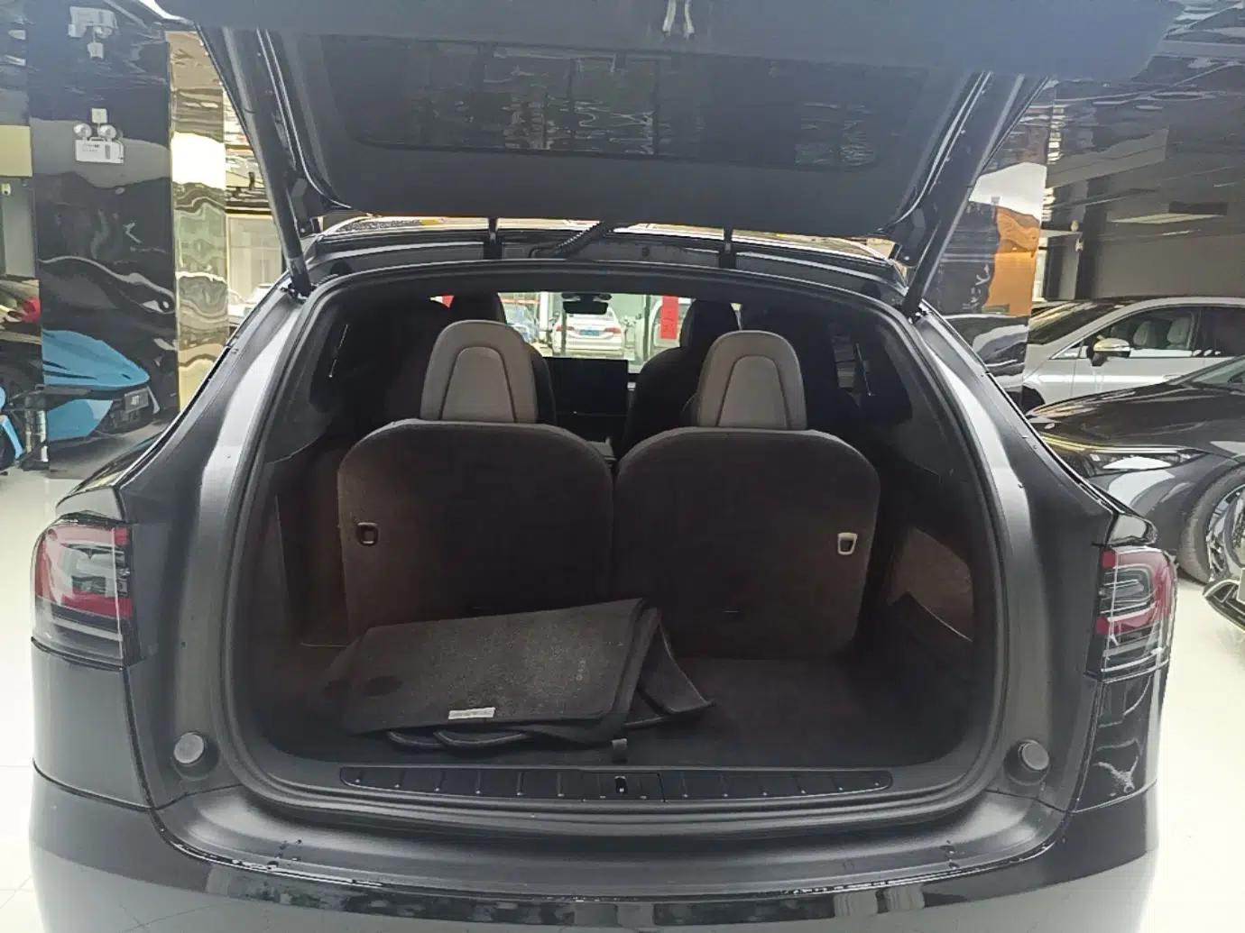 Tesla Model X 2023 Dual-Motor All-Wheel-Drive Version — миниатюра 22