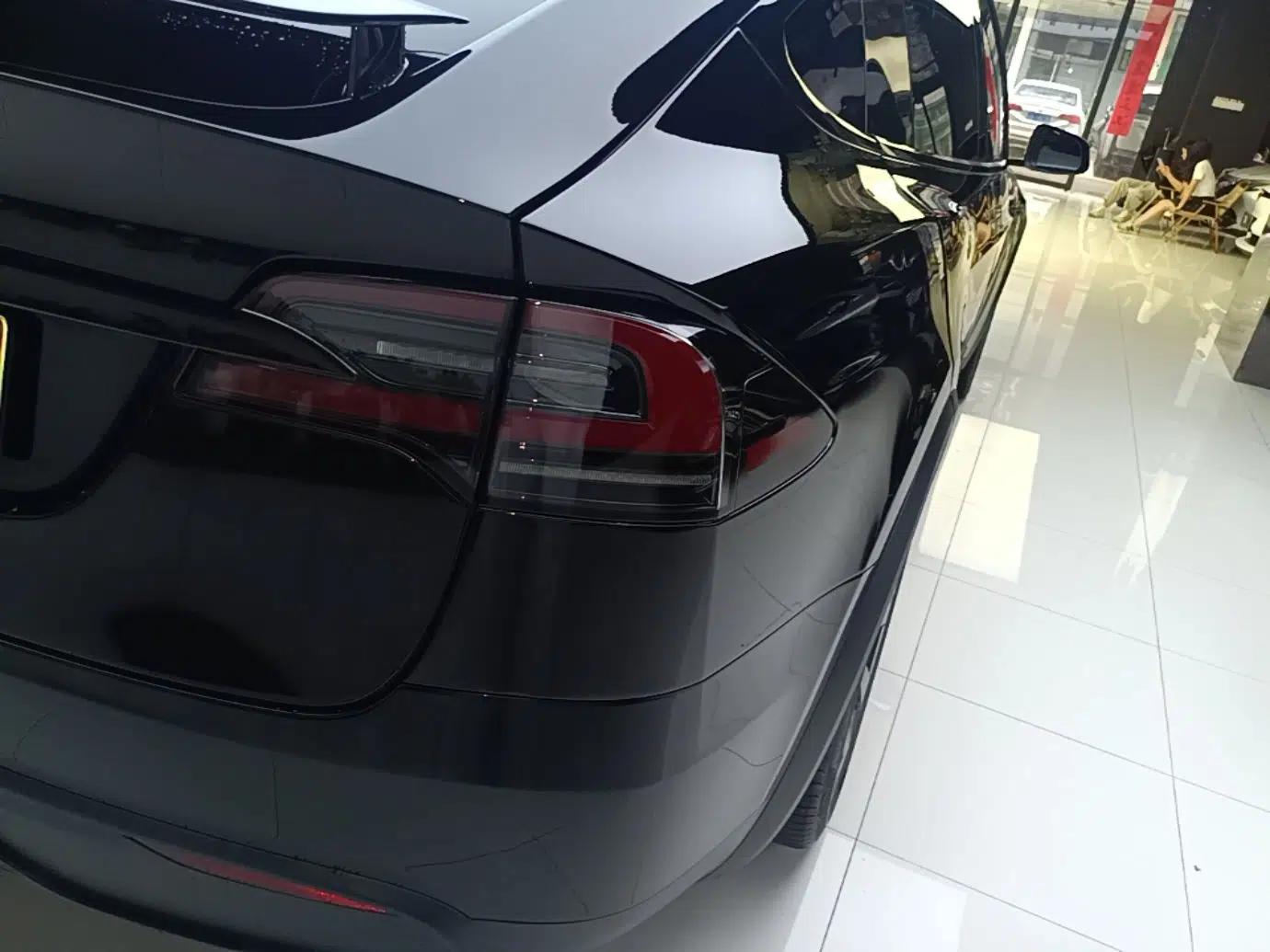 Tesla Model X 2023 Dual-Motor All-Wheel-Drive Version — миниатюра 7