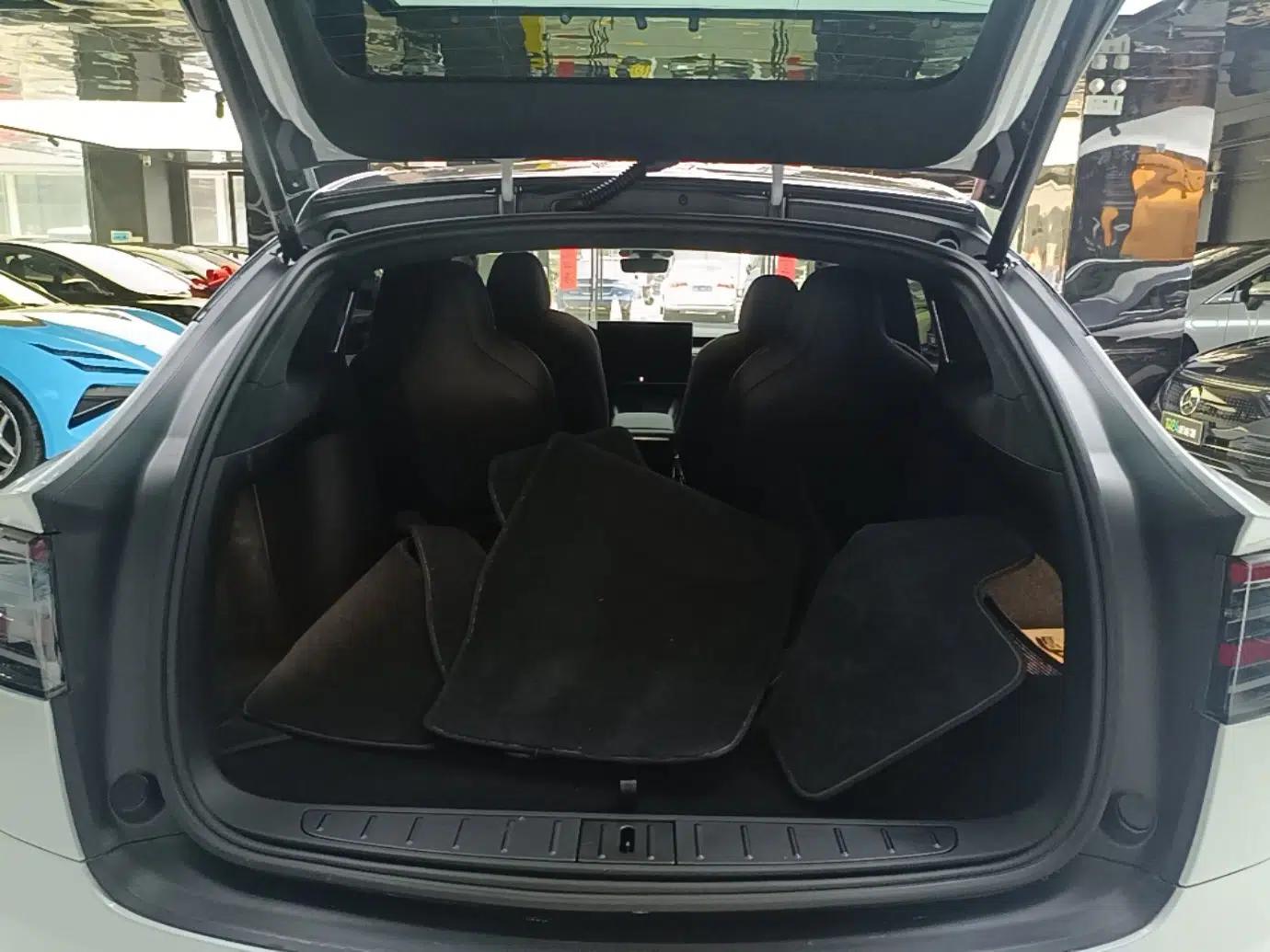 Tesla Model X 2023 Three-Motor All-Wheel-Drive Plaid Version — миниатюра 22
