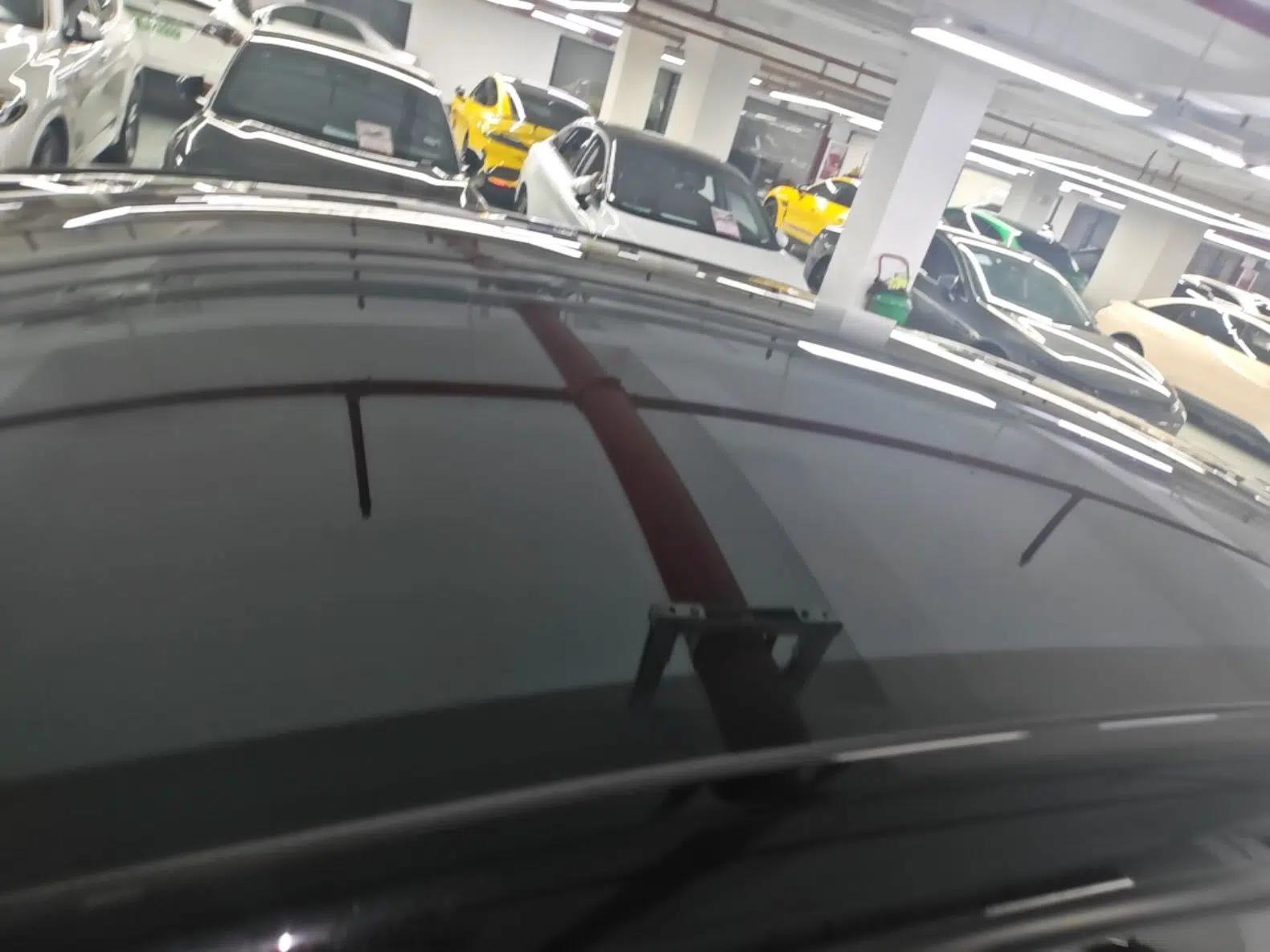 Tesla Model Y L 2025 Model Long-Range All-Wheel-Drive Version — миниатюра 11