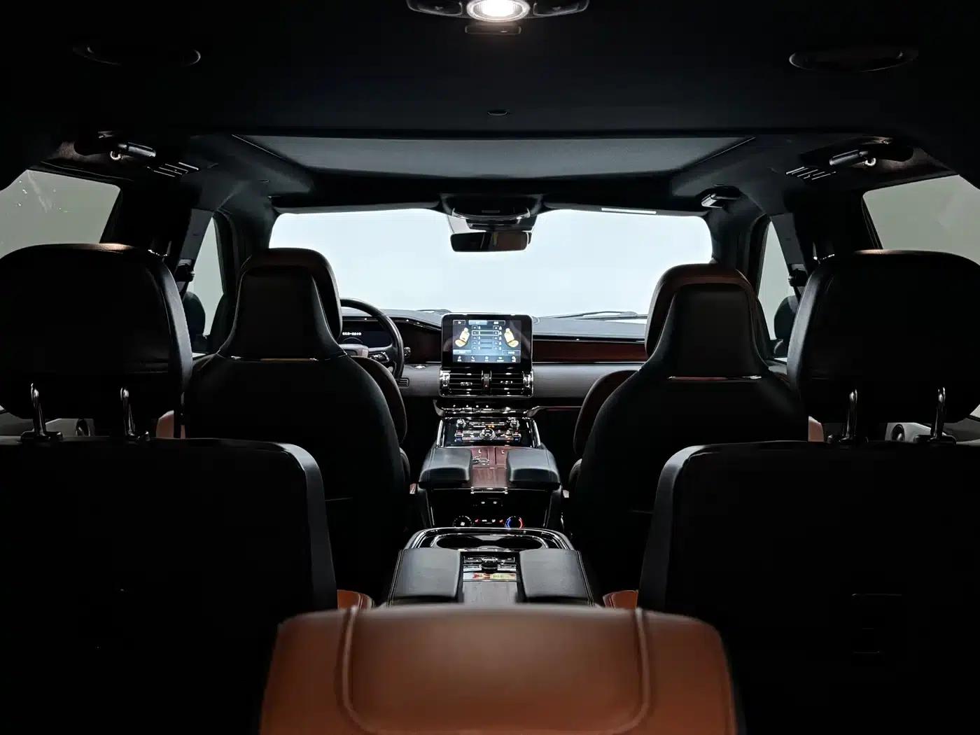 Navigator 2020 3.5T Premium Edition — миниатюра 11
