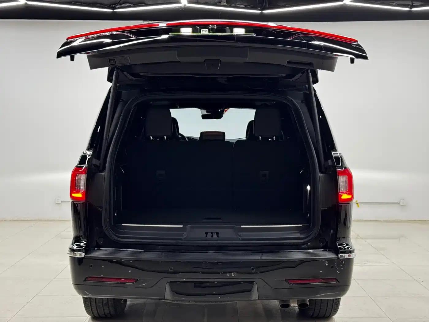 Navigator 2020 3.5T Premium Edition — миниатюра 24