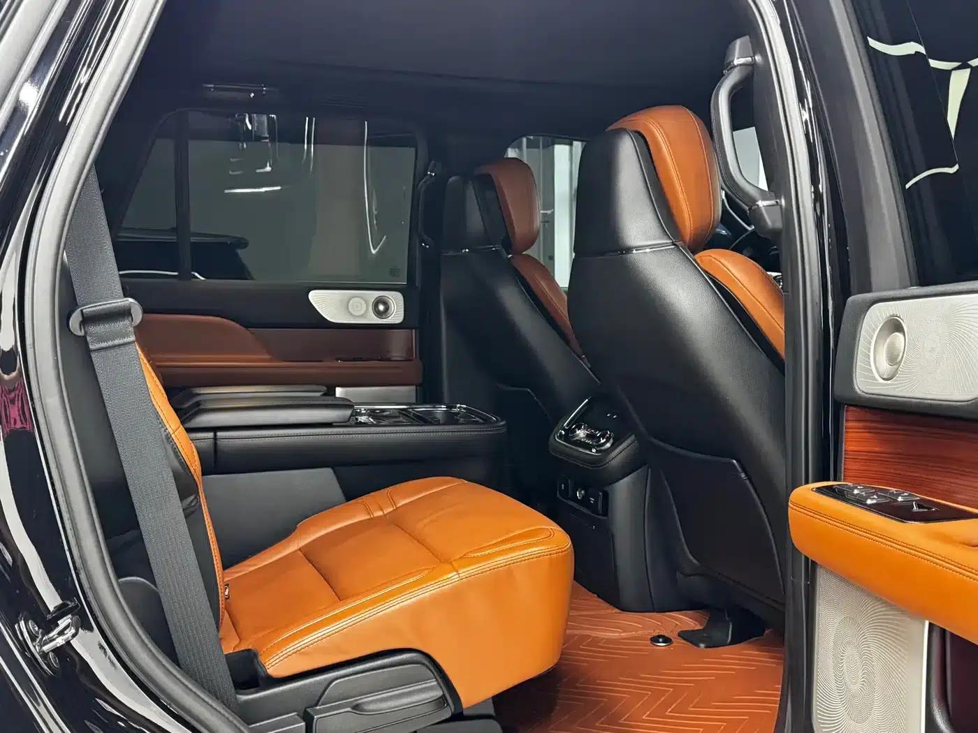 Navigator 2020 3.5T Premium Edition — миниатюра 8