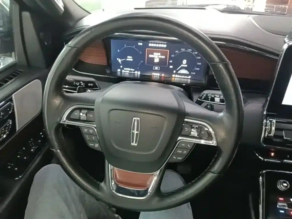 Navigator 2018 3.5T Premium Edition (National V Emission Standard) — миниатюра 11