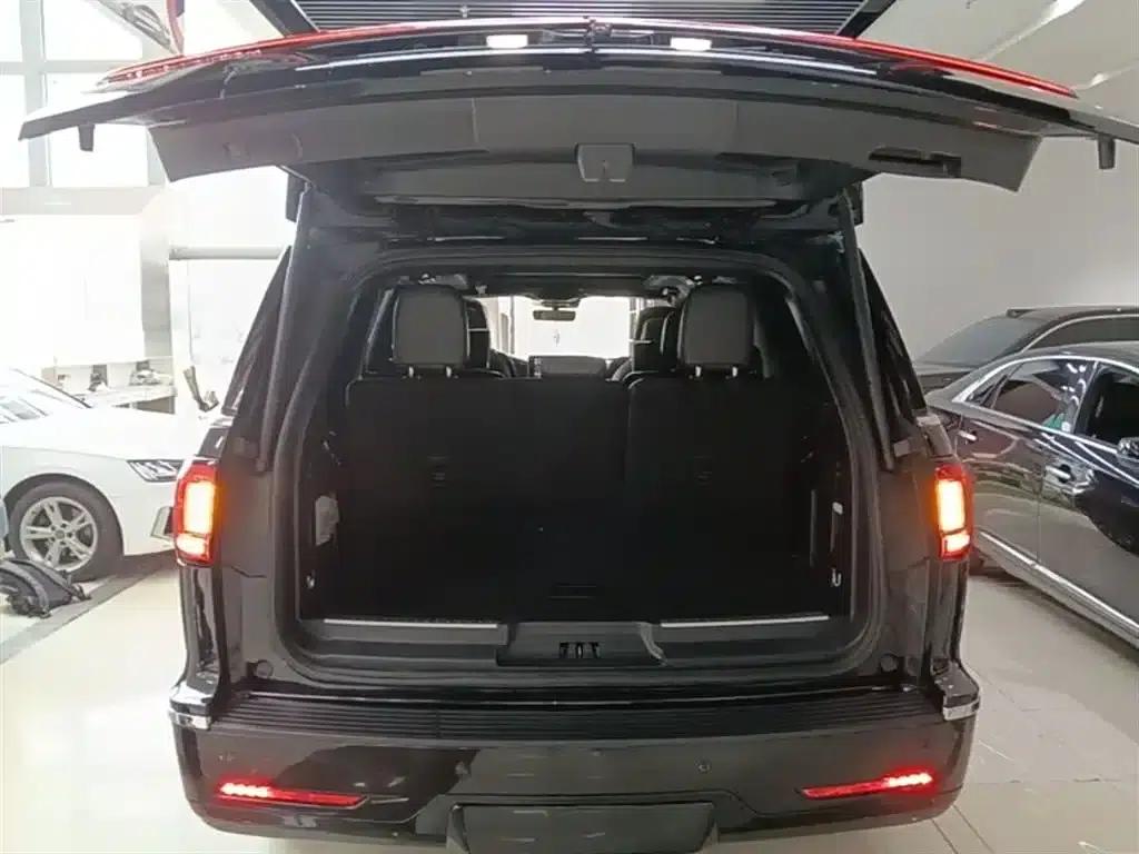 Navigator 2018 3.5T Premium Edition (National V Emission Standard) — миниатюра 19