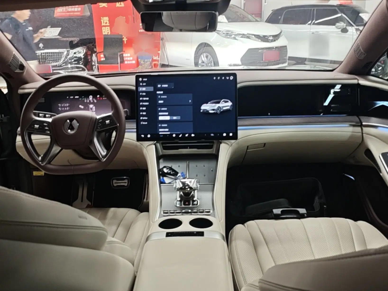 Denza Z9GT 2024 1100 Four-Wheel Drive Ultra Version — миниатюра 13