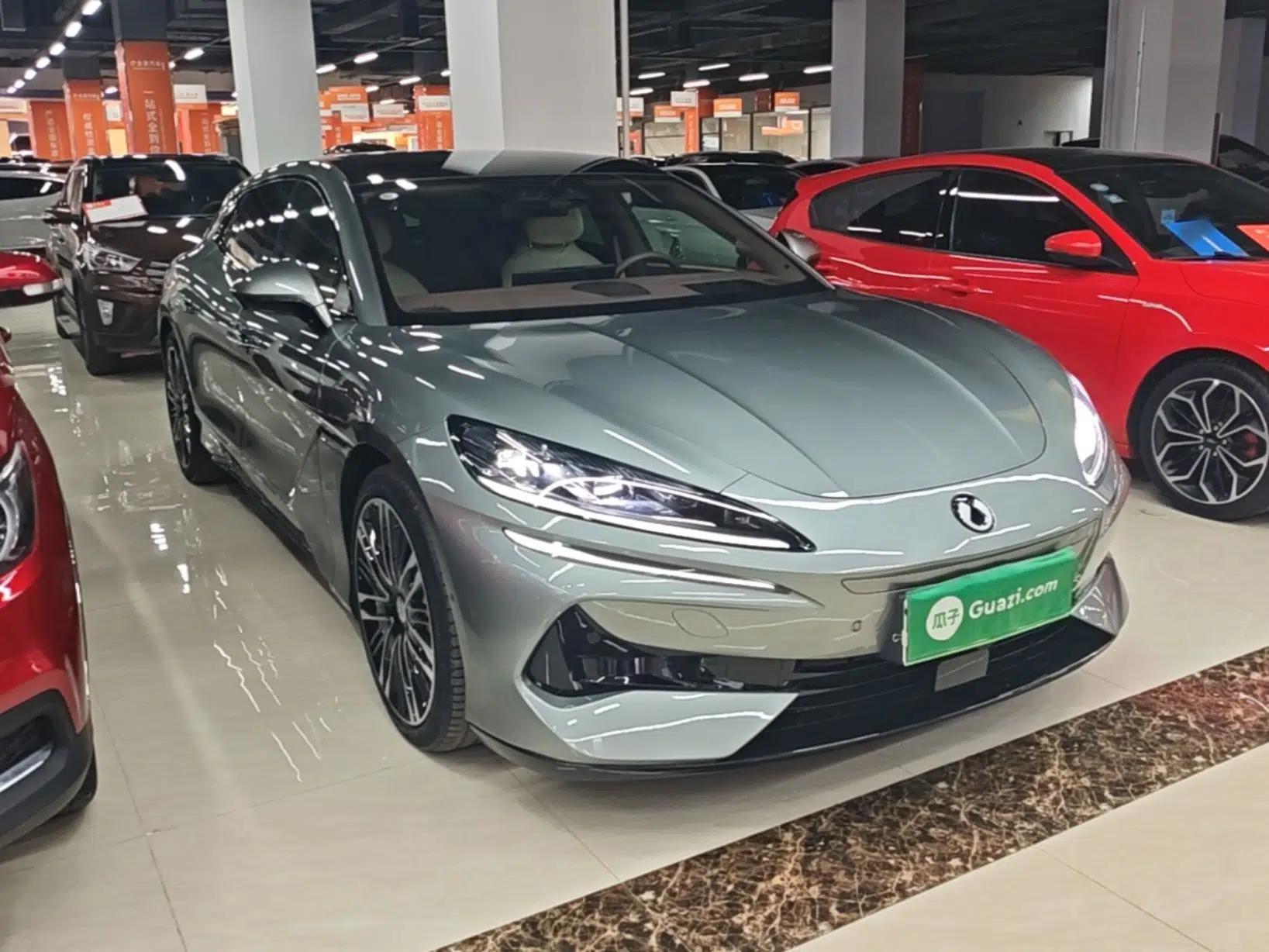 Denza Z9GT 2024 1100 Four-Wheel Drive Ultra Version — миниатюра 3