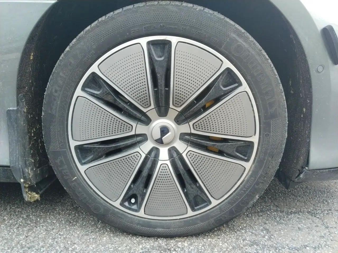 Denza Z9GT 2024 1100 Four-Wheel Drive Max Edition — миниатюра 8