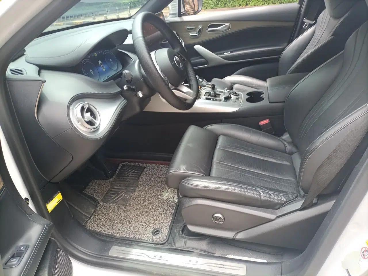 Denza X 2020 PHEV Flagship Edition — миниатюра 16