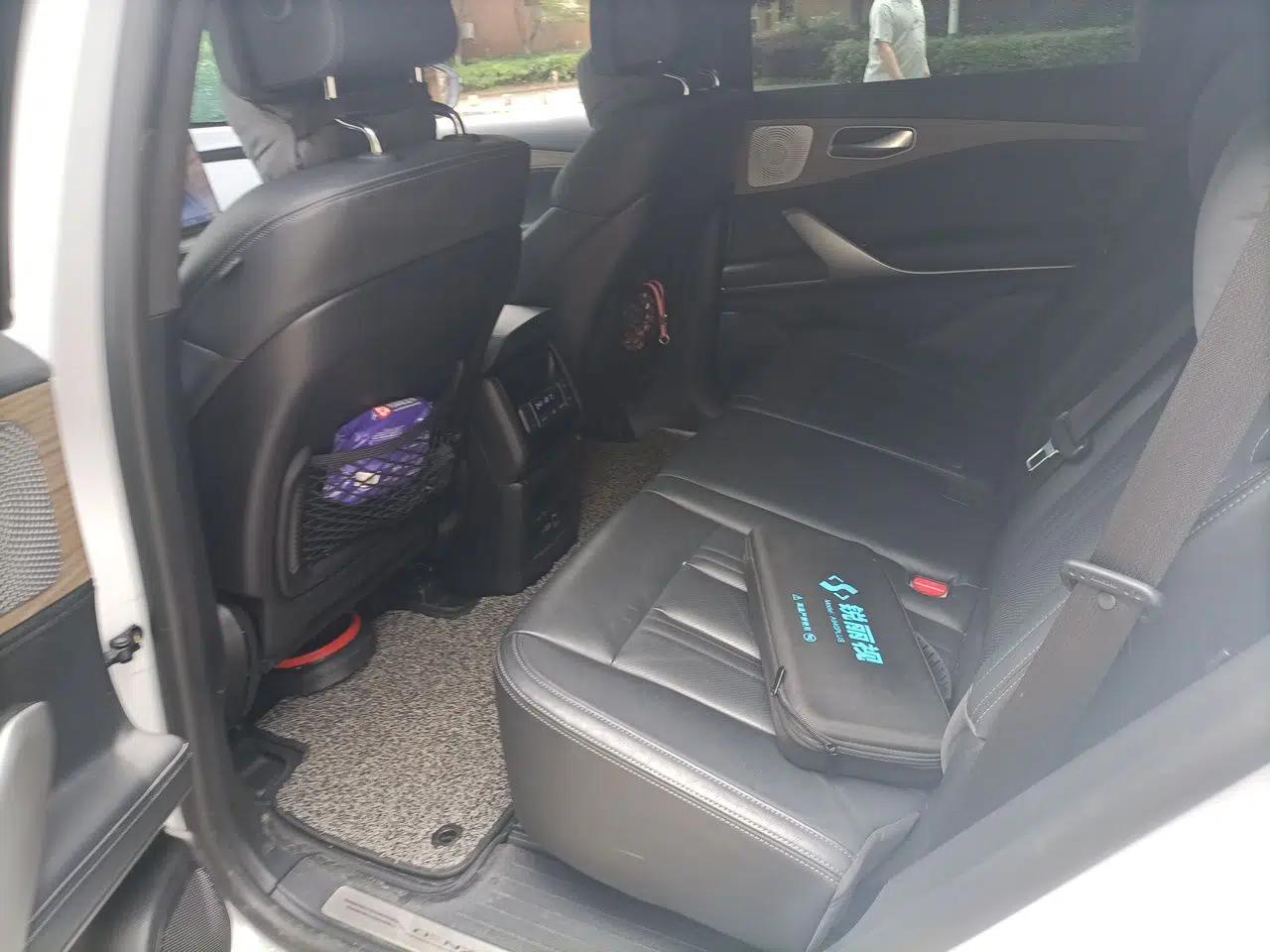 Denza X 2020 PHEV Flagship Edition — миниатюра 18