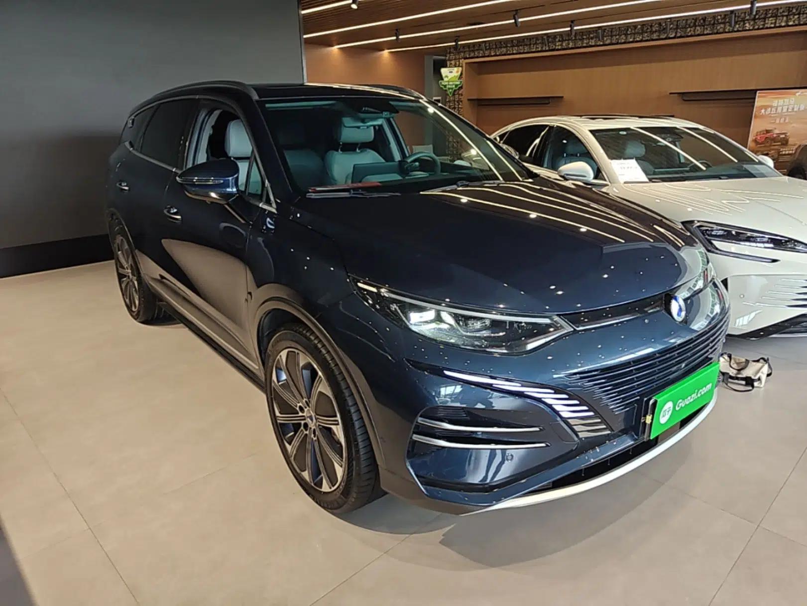 Denza N8 2023 Four-Wheel Drive Ultra-Hybrid Flagship Six-Seater Version — миниатюра 3