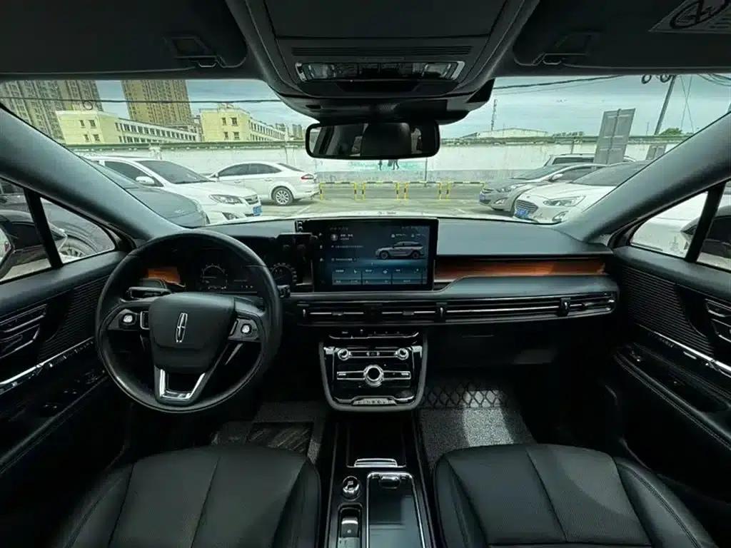 Adventurer 2021 2.0T 2WD Premium Edition — миниатюра 9