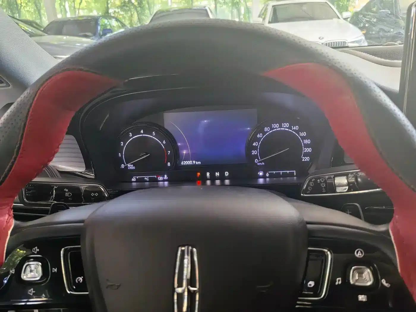 Adventurer 2022 2.0T 2WD MONO Limited Edition — миниатюра 8