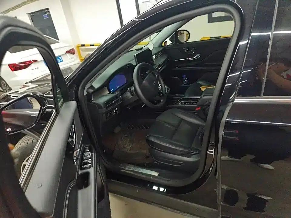 Adventurer 2022 2.0T 2WD Premium Edition — миниатюра 5