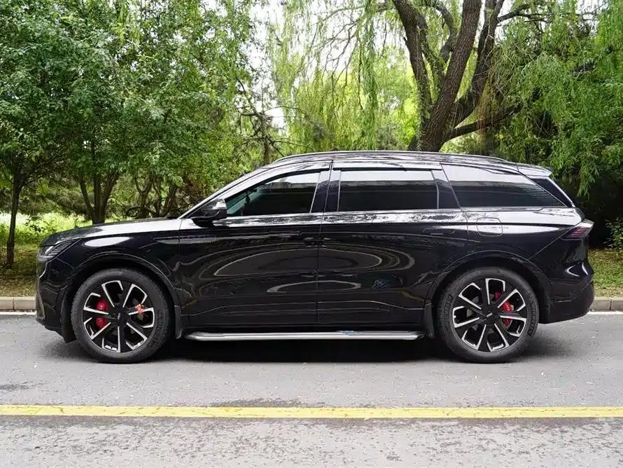 Navigator 2023 2.0T AWD Premium Hybrid — миниатюра 12