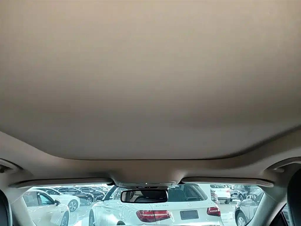 Navigator 2021 2.0T AWD Premium Edition — миниатюра 18