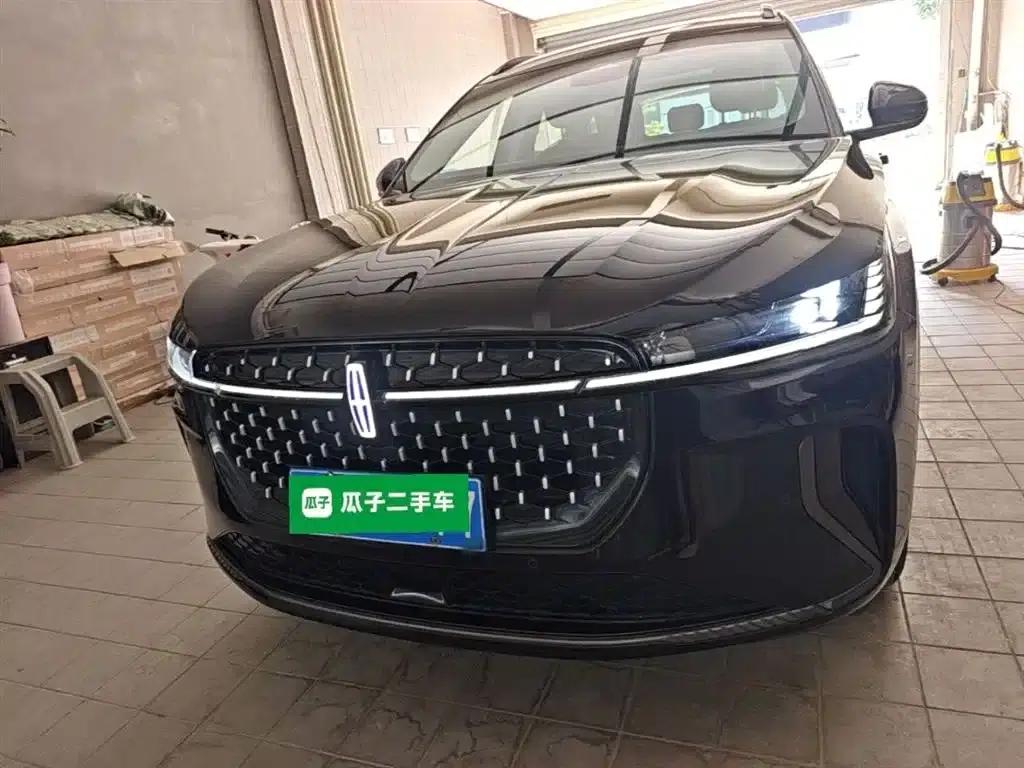 Navigator 2023 2.0T AWD Premium Hybrid — миниатюра 3