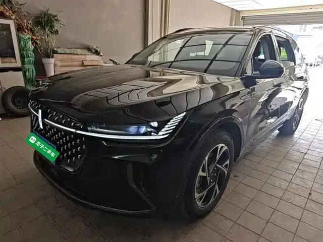 Navigator 2023 2.0T AWD Premium Hybrid