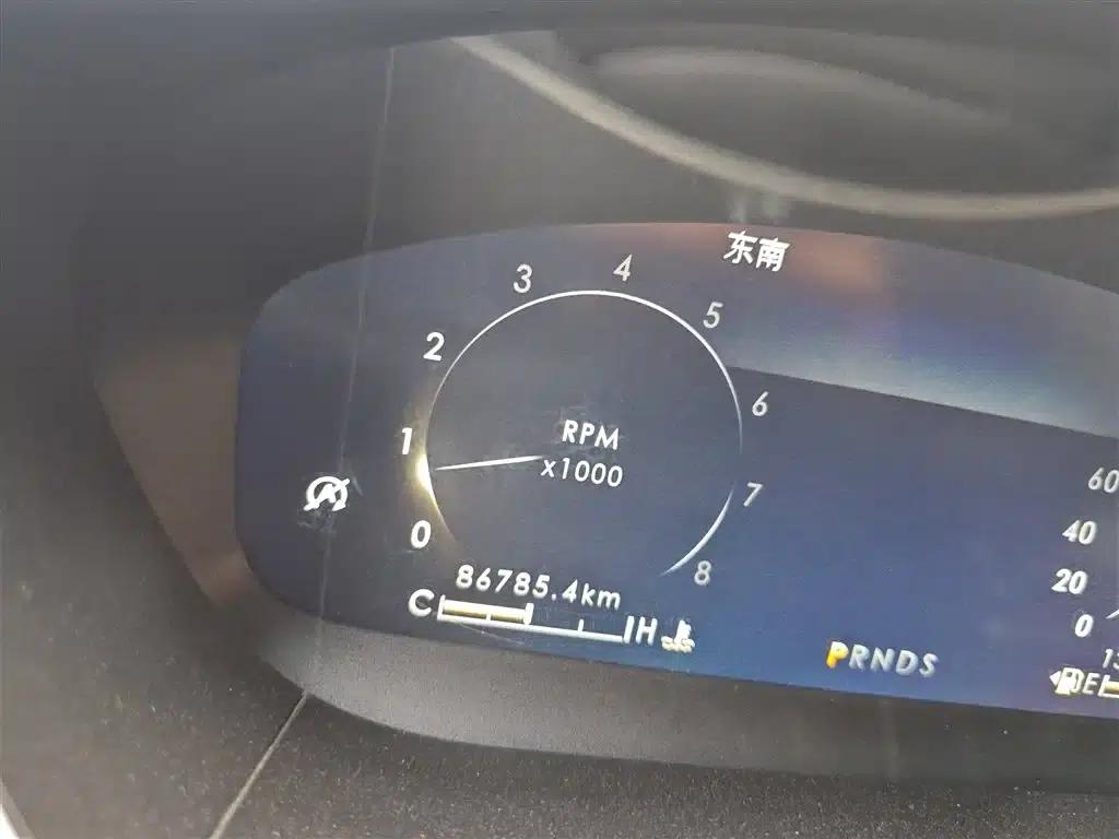 2019 Navigator Imported Model 2.0T Two-Wheel Drive Premium Edition (China VI Emission Standard) — миниатюра 6