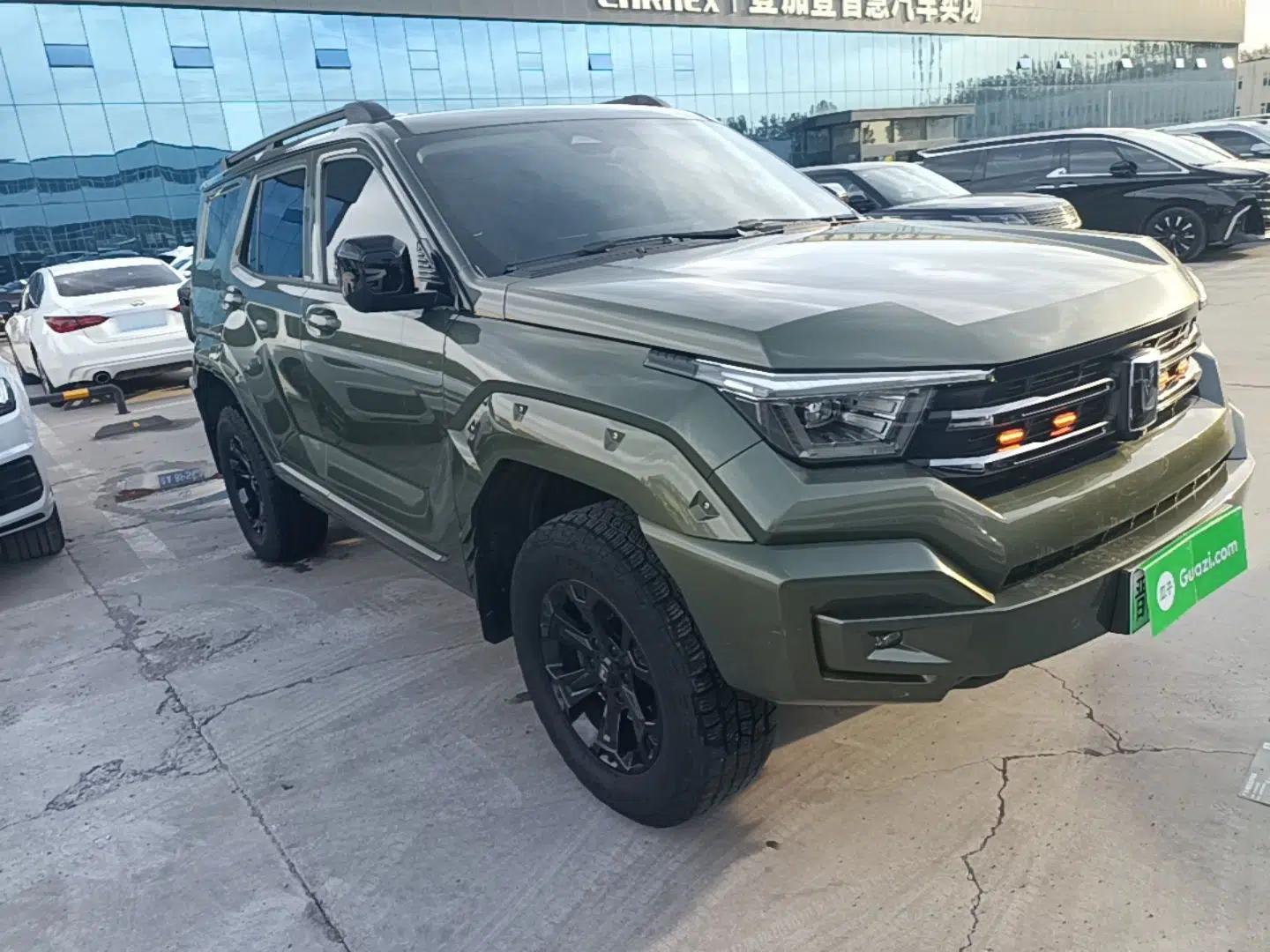 Tank 400 New Energy 2023 Hi4-T Super Edition — миниатюра 3
