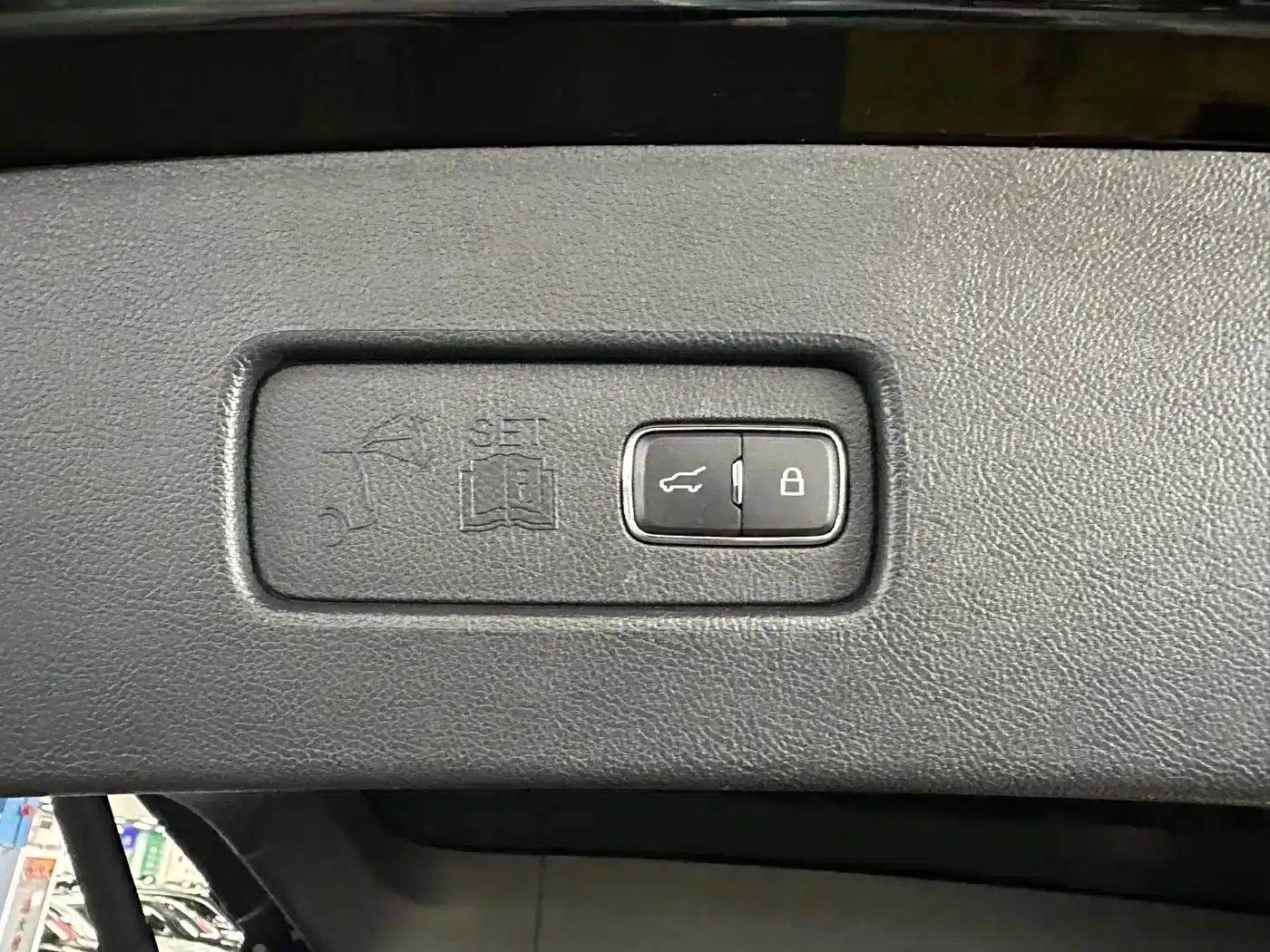 2021 Aviator 3.0T V6 AWD Premium Edition — миниатюра 14