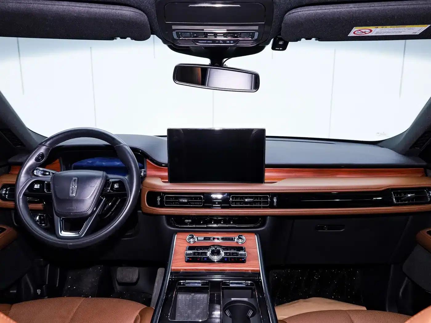 2023 Aviator 3.0T V6 AWD Premium Cruiser (6-seater) — миниатюра 18