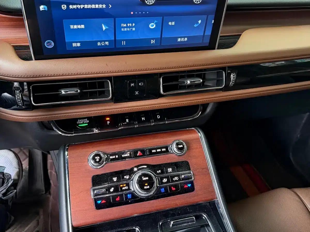 2021 Aviator 3.0T V6 AWD Premium Edition — миниатюра 7