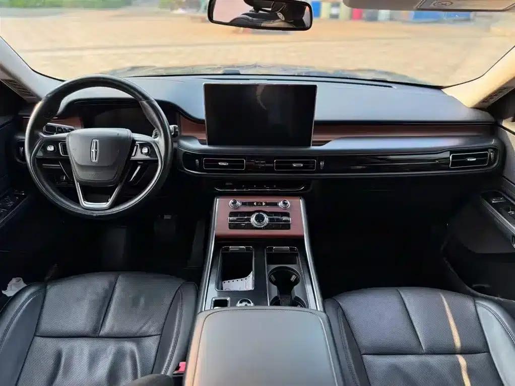 2021 Aviator 3.0T V6 AWD Premium Edition — миниатюра 6