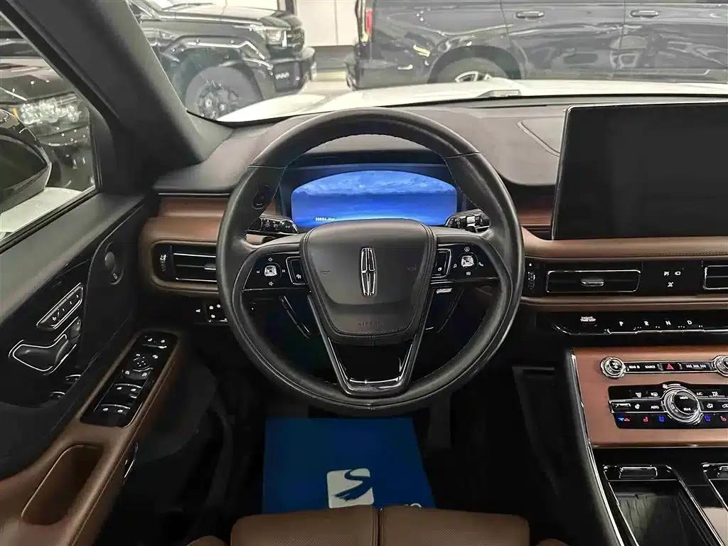 2022 Aviator 3.0T V6 AWD Premium Edition — миниатюра 14
