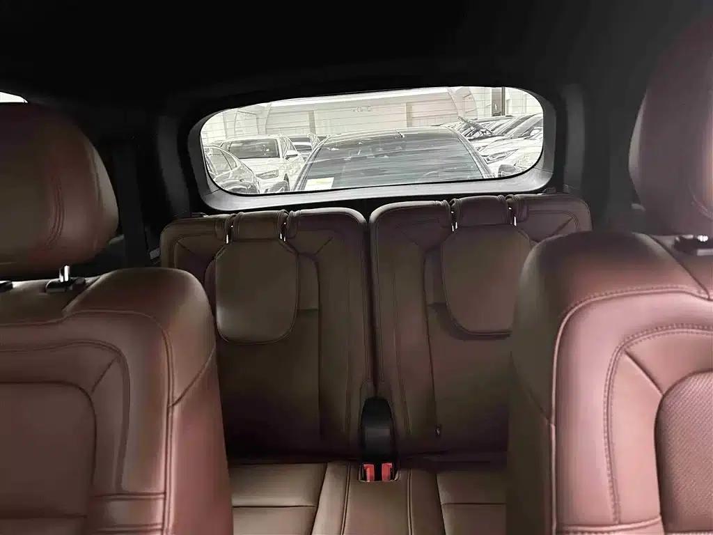 2022 Aviator 3.0T V6 AWD Premium Edition — миниатюра 15