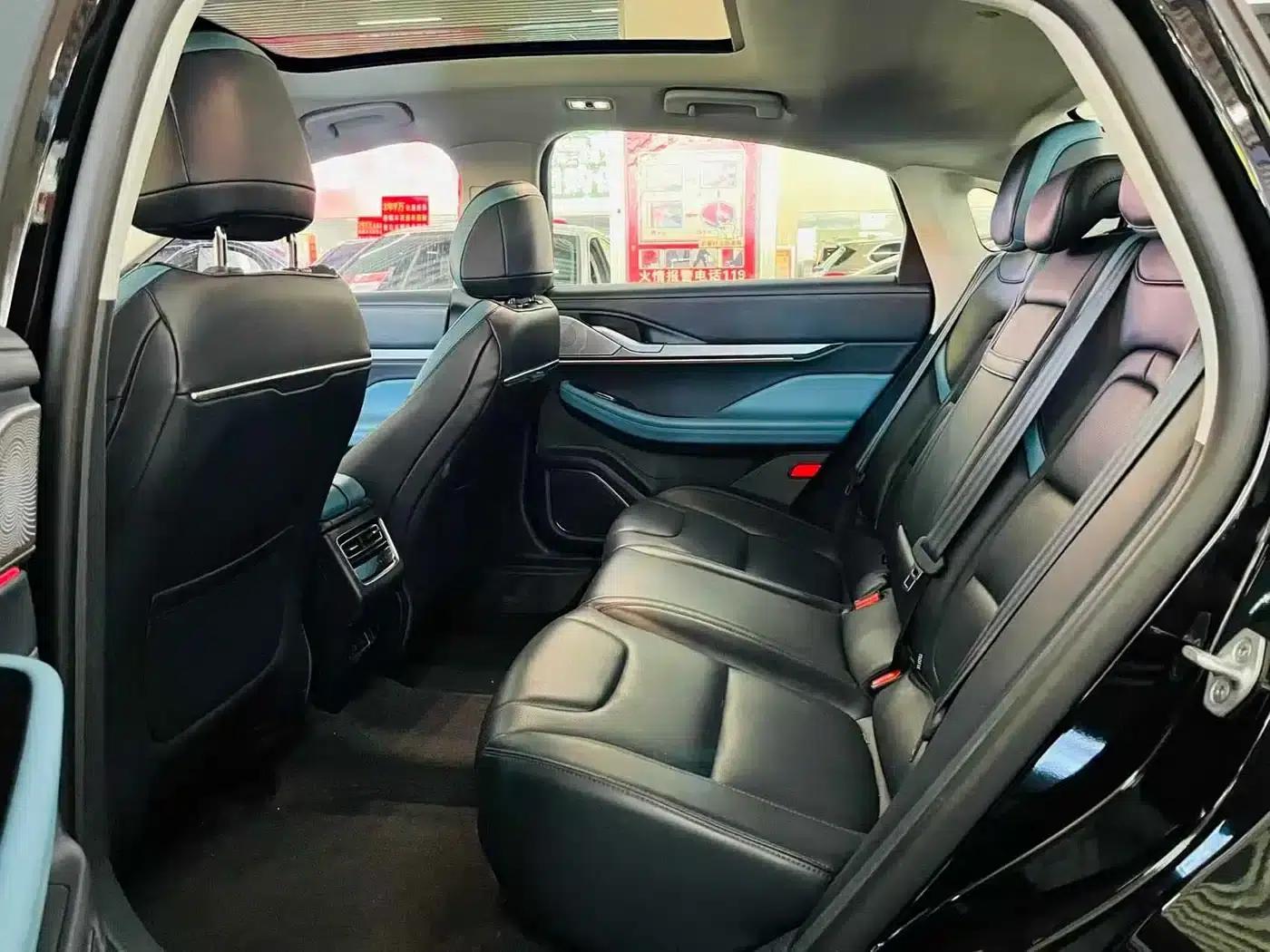 Lincoln Z 2024 2.0T Two-Wheel Drive Premium Hybrid — миниатюра 9