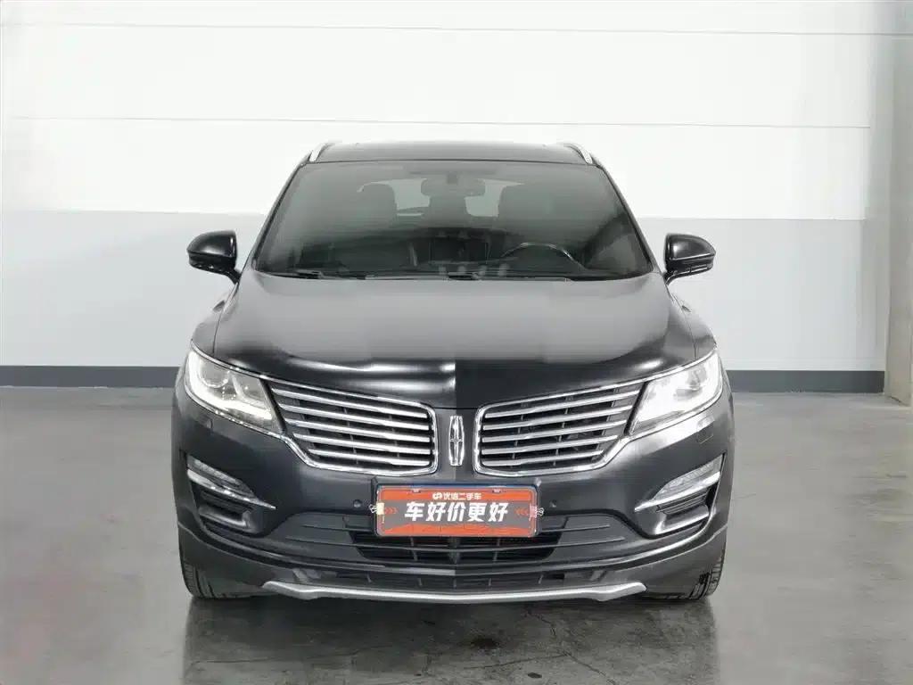 Lincoln MKC 2017 2.0T AWD Premium Edition — миниатюра 3