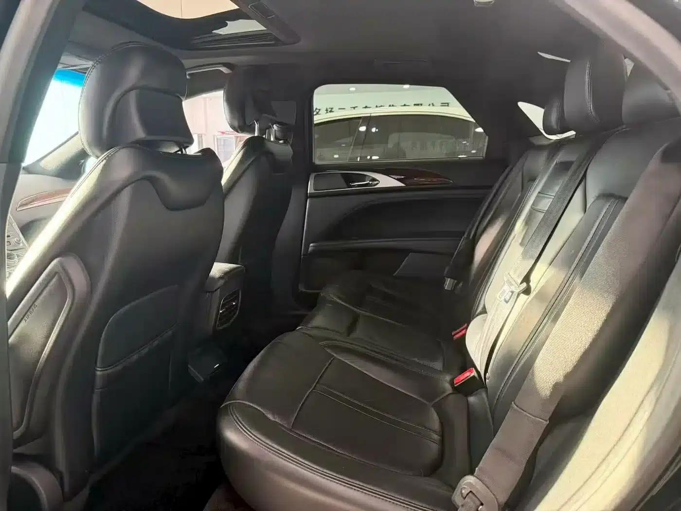 Lincoln MKZ 2017 2.0T Premium Edition — миниатюра 4