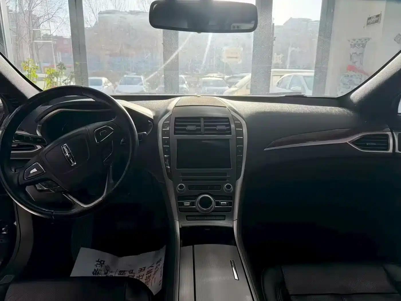 Lincoln MKZ 2017 2.0T Premium Edition — миниатюра 5