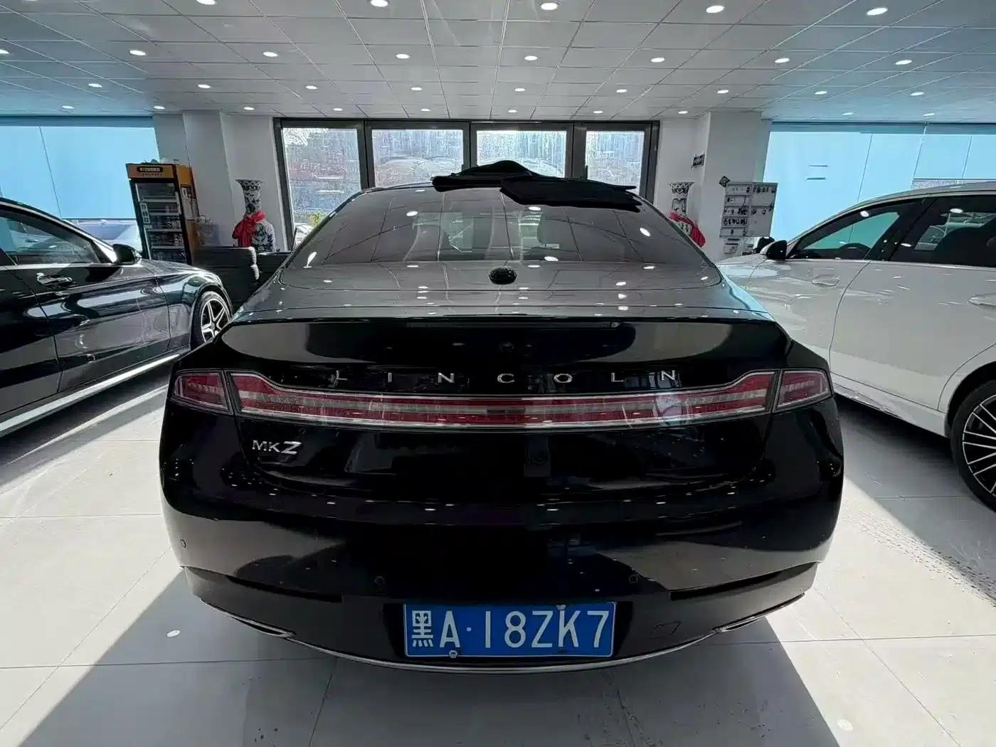 Lincoln MKZ 2017 2.0T Premium Edition — миниатюра 9