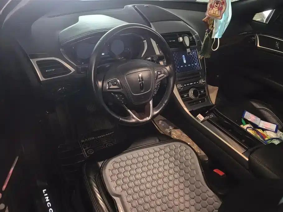 Lincoln MKZ 2017 2.0T Premium Edition — миниатюра 12